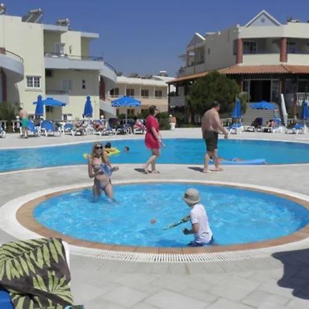 Elvita Apartment *